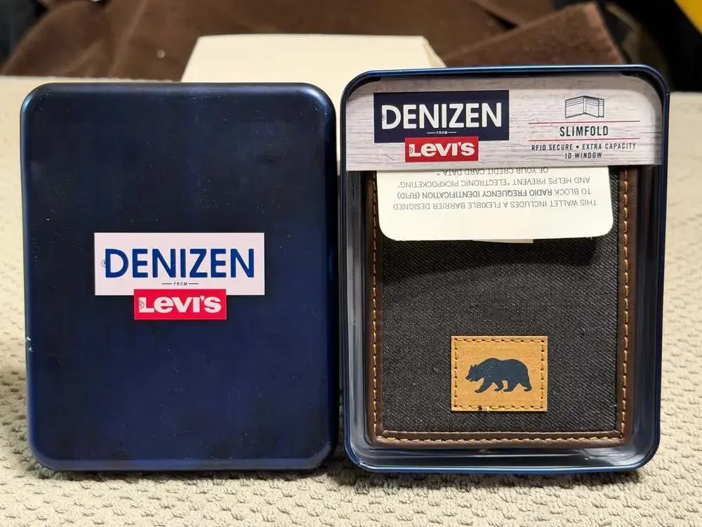 Denizen from Levi's Slimfold RFID-Secure Wallet